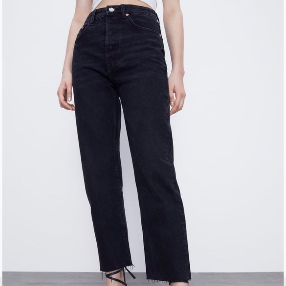 BNWOT Zara Hi-Rise Straight Leg Jean Black